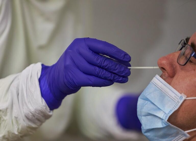 Ministerio de Salud Pública notifica 273 nuevos contagios de covid-19