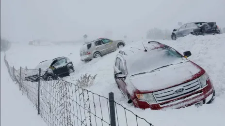 Al menos 55 personas han muerto en Estados Unidos a causa d fuertes tormentas invernales