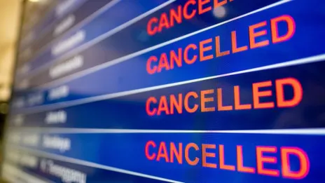 Aumenta a 39 el número de vuelos cancelados por tormenta de frío en EEUU y Canadá, informa el IDAC