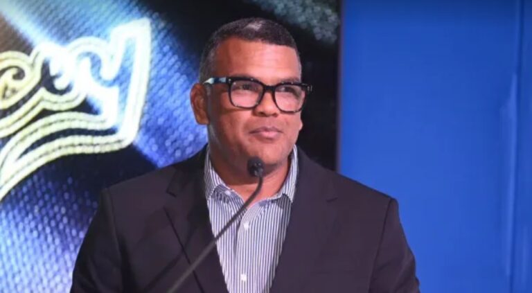 Marineros de Seattle prohiben a gerente general del Licey estar en Serie del Caribe