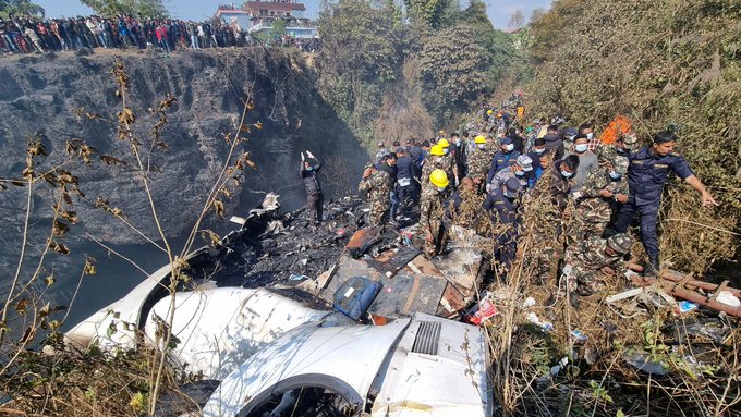 Al menos 68 personas mueren en accidente aéreo en Nepal