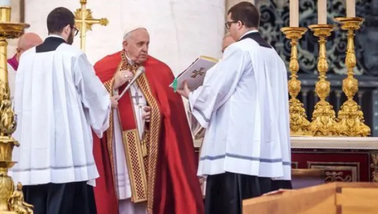 Papa Francisco Destaca la sabiduría, la delicadeza y la entrega de Benedicto XVI