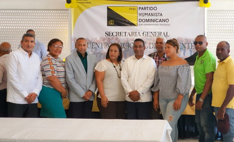 Secretario general del PHD favorece la reelección del presidente Luis Abinader; alerta negociaciones oscuras a espalda de compañeros