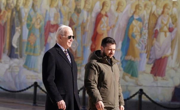 Joe Biden realiza una visita sorpresa a Ucrania; anuncia una ayuda adicional de U$500 millones