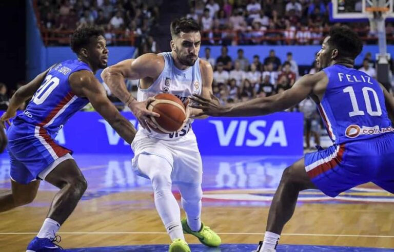 República Dominicana elimina a Argentina y clasifica a la Copa Mundial de Baloncesto