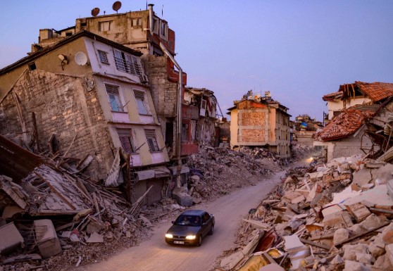 Sismo de magnitud 5,3 causa nuevo pánico en Turquía
