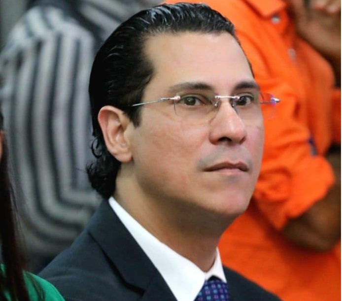 Diputado Félix Michell Rodríguez pide a Procuraduría investigar supuesta compra de alcaldes y dirigentes opositores