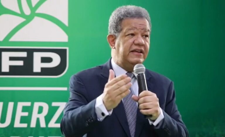 Leonel Fernández asistirá a la firma de un pacto con otro partido político esta tarde