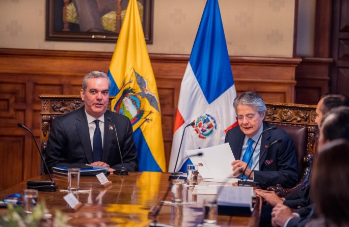 Presidente Abinader se reunió con su homólogo ecuatoriano previo a Cumbre ADD