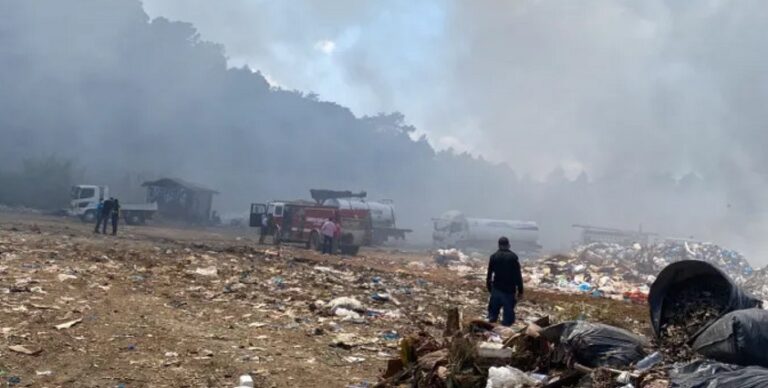 Declaran a Jarabacoa en estado de emergencia por incendio en vertedero