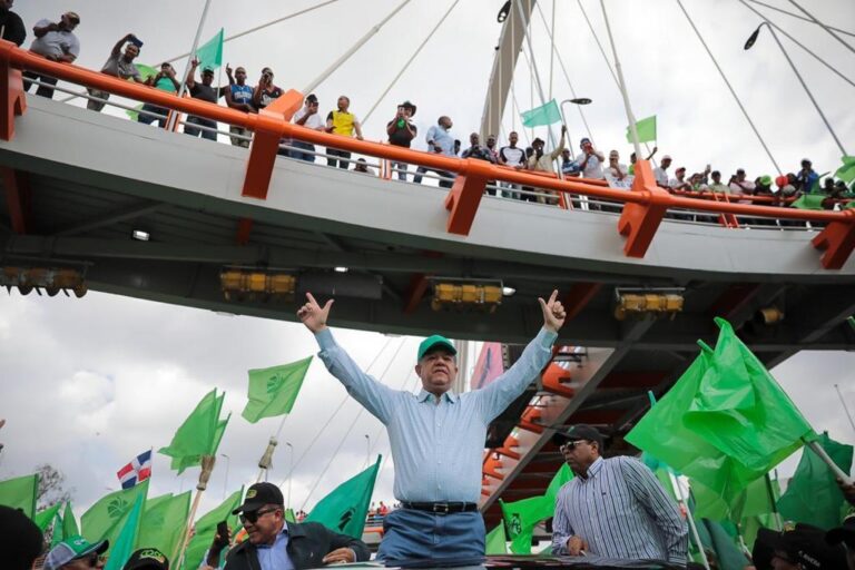 Leonel encabezará este lunes #MarchaTrabajadoresFP del puente de La 17 hasta el Malecón