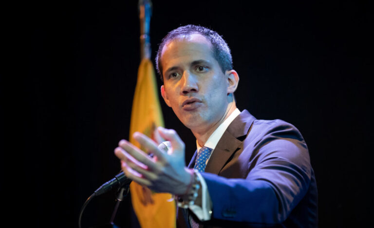 Fiscalía General de Venezuela dicta orden de arresto contra Juan Guaidó