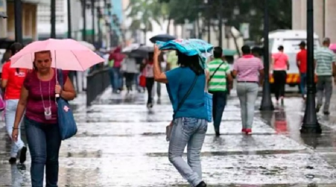 Onamet pronostica lluvias moderadas a fuertes; 8 provincias en alerta