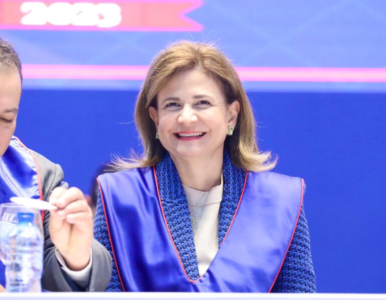 Vicepresidenta Raquel Peña reafirma compromiso del Gobierno de fortalecer y expandir la educación técnica superior