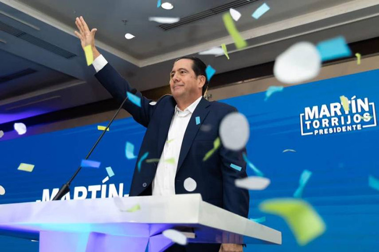 Expresidente Martín Torrijo ratifica candidatura a comicios de 2024 en Panamá