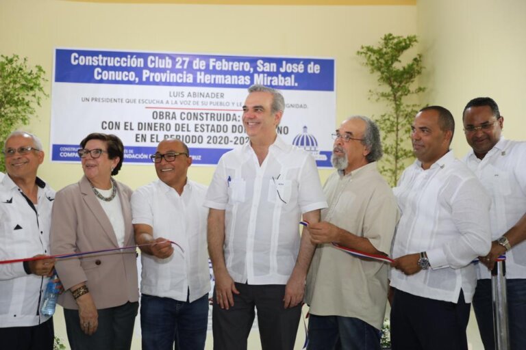 Presidente Abinader entrega remozado hospital de Villa Tapia e inaugura sede de  INFOTEP especializado en turismo y centros comunales