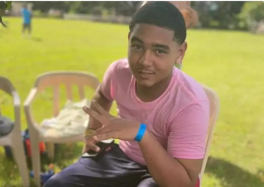 Muere adolescente tras supuestamente ser agredido en parada del Teleférico en Los Alcarrizos