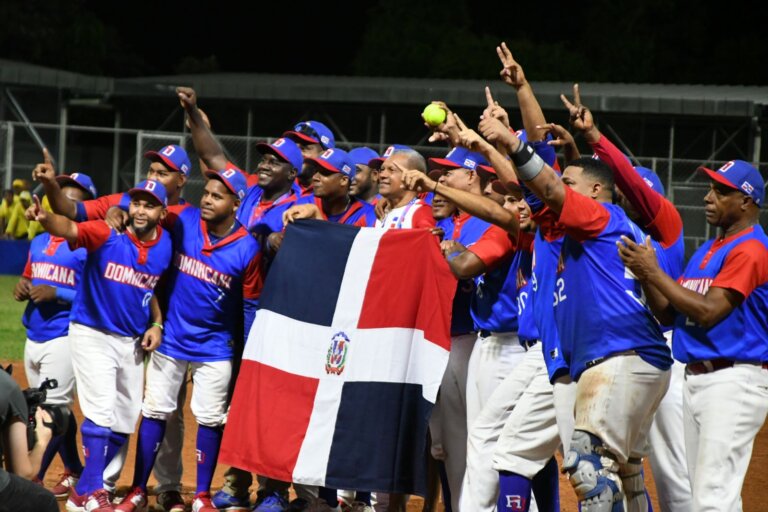 Softbol, oro en los Juegos Centroamericanos y del Caribe y RD compila 52 medallas
