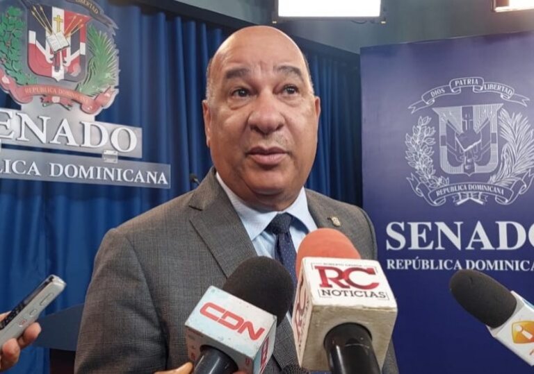 Bautista Rojas Gómez llama a Salud Pública a prestar atención al COVID-19 en verano