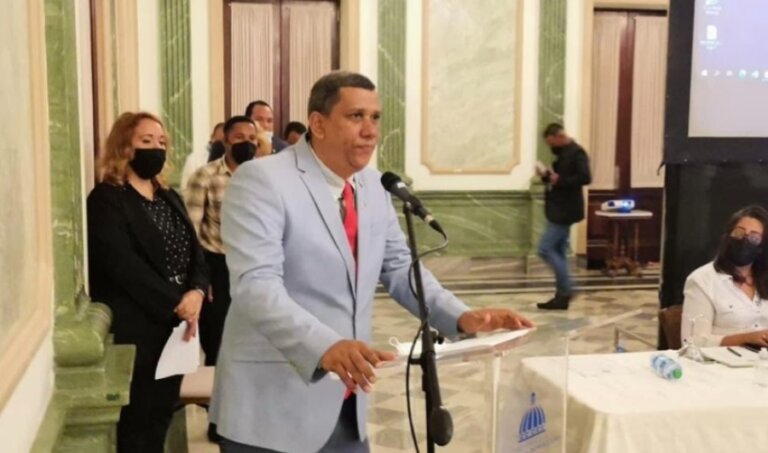 Renuncia del PRM Guarionex Rafael Reyes, ex precandidato a senador en Valverde