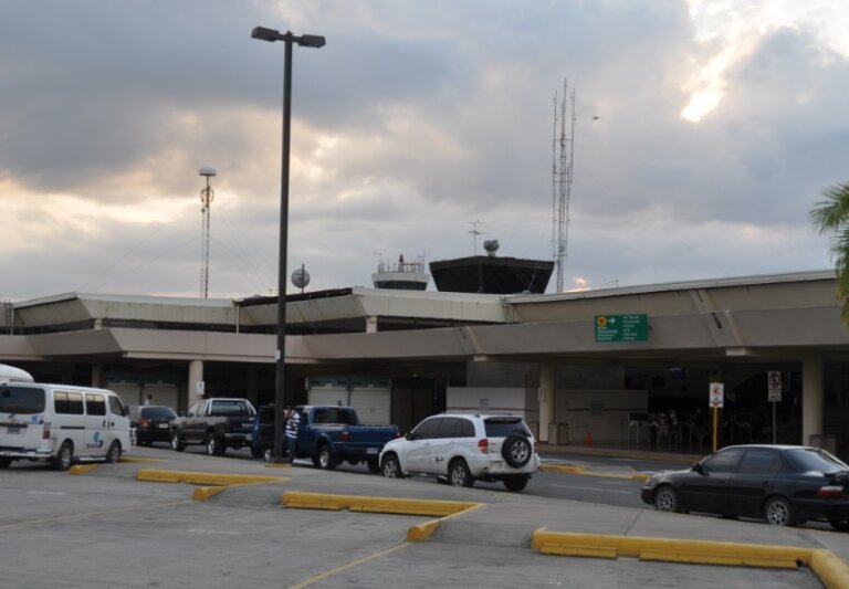 Posponen vuelo por falsa alarma en Aeropuerto Gregorio Luperón, de Puerto Plata