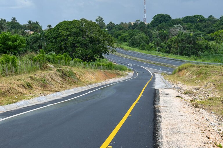 Abinader inaugura nuevo distribuidor de tráfico en Circunvalación Santo Domingo Y Haras Nacionales en SDN