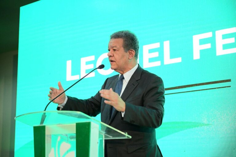 Leonel asegura JCE estaría violando la Constitución con el comunicado de admonición
