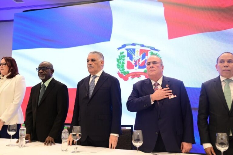 Video- Fuerza del Pueblo, PLD y PRD crean alianza opositora Rescate RD y pactan 236 alcaldías y Distritos Municipales