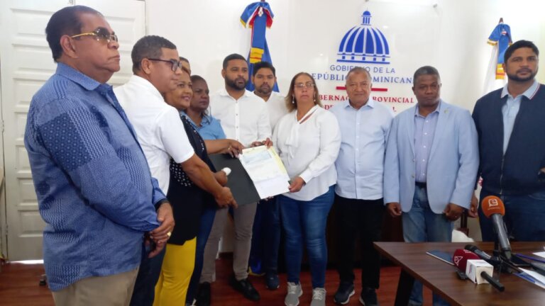 Crearán cuenta única para administración de fondos donados para afectados por explosión en San Cristóbal