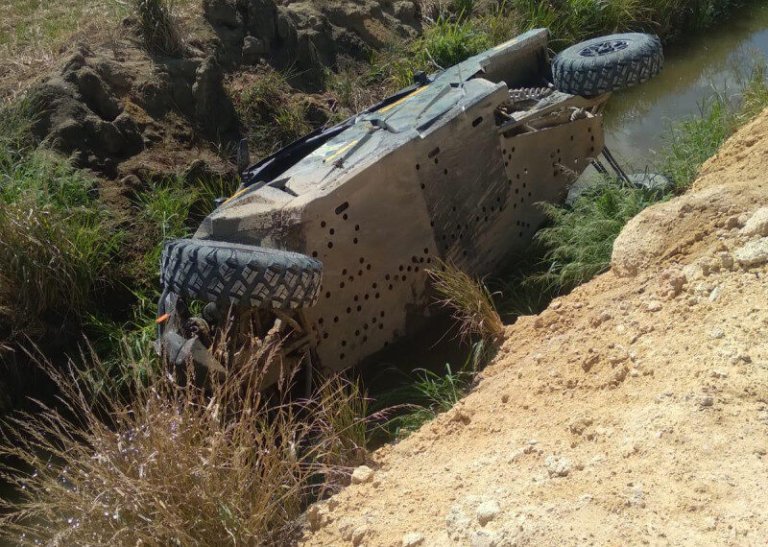 Militares patrullaban en buggy sufren accidente en Dajabón