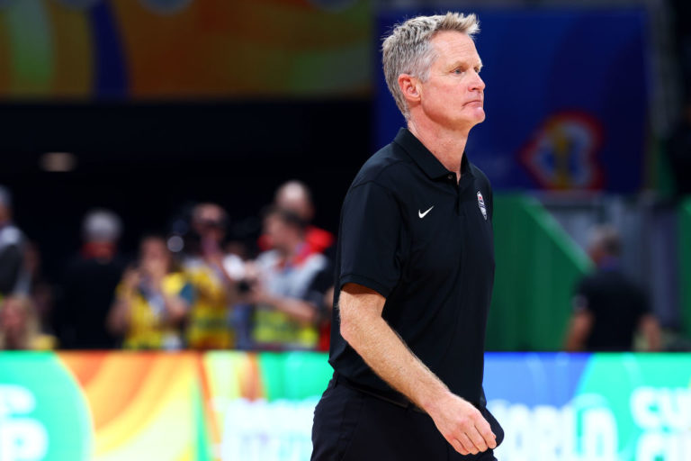 Steve Kerr repite tras la eliminación en el Mundial: «Ya no estamos en 1992»