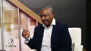 Video- Juan Colón dice textos usan a Wikipedia como referencia bibliográfica y tienen contenido para personas adultas