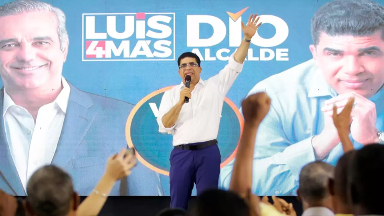 Dio Astacio agradece a Dios y al pueblo por su eventual victoria electoral en SDE