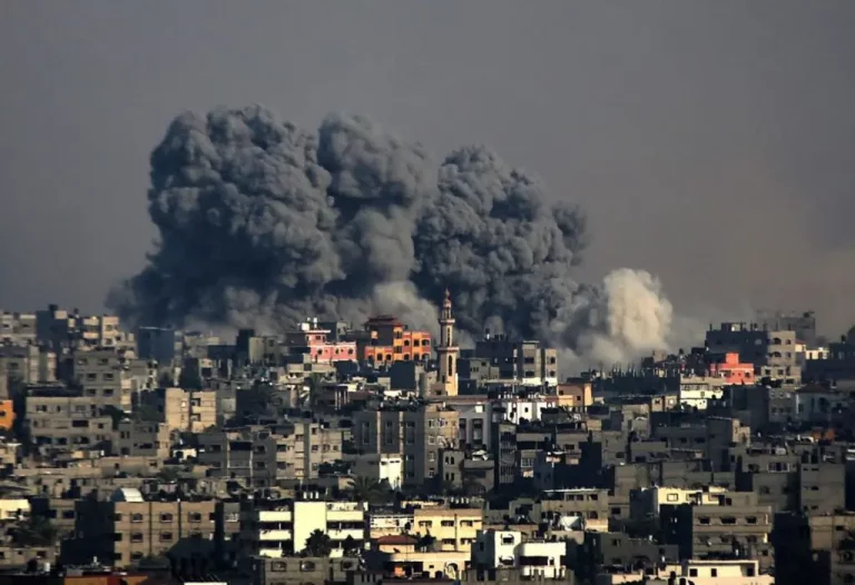 Israel responsabiliza a Yihad Islámica por explosión que mató a 500 personas en Gaza