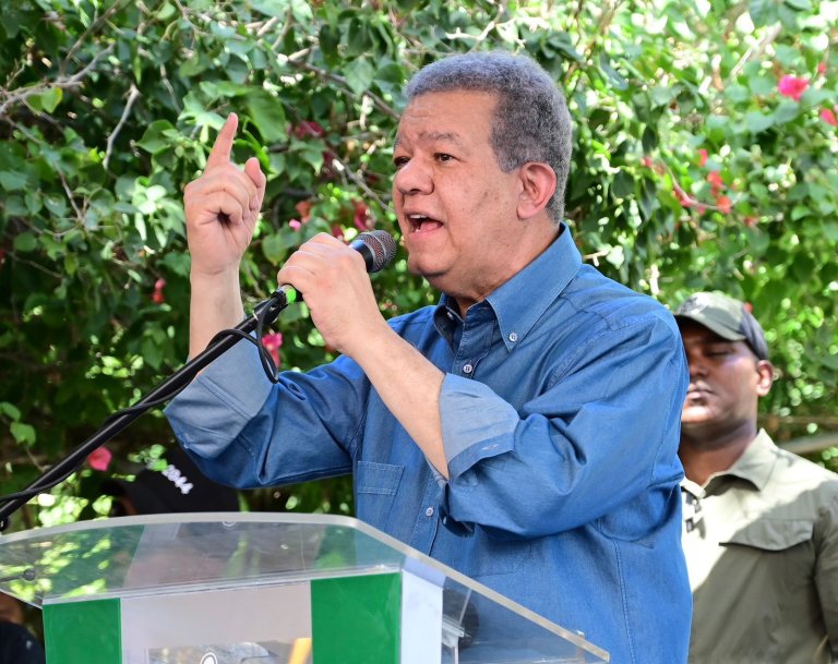 Reelección de Abinader “es una yola que naufragará” por inflación e inseguridad, asegura Leonel Fernández
