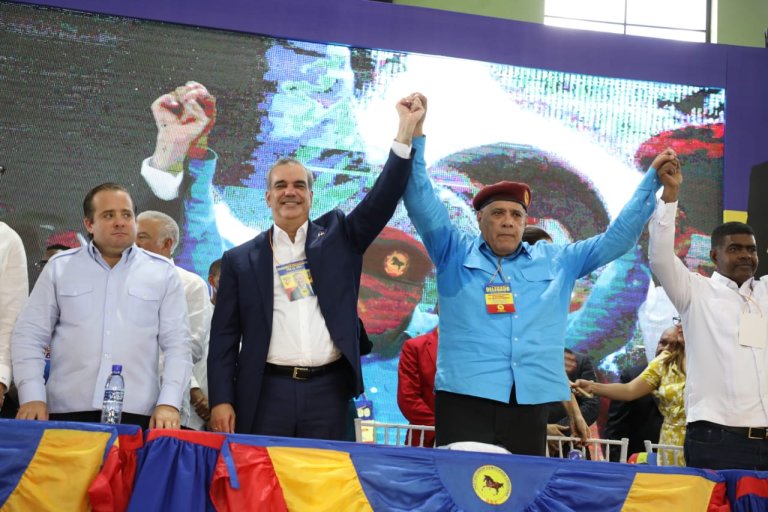 Cuatro partidos más proclaman a Luis Abinader candidato presidencial