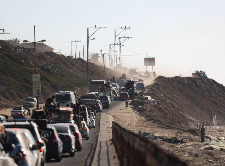 Hamás bloquea las principales rutas en Gaza para evitar la evacuación de civiles hacia el sur