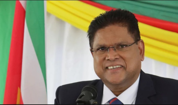 Abinader recibirá este jueves al presidente de Surinam, Chandrikapersad Santokhi