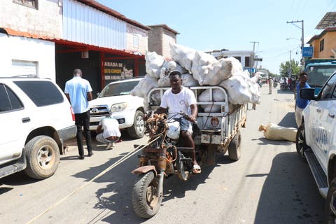 Haití abre sus puertas y ciudadanos cruzan a Dajabón a buscar mercancías