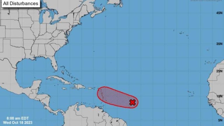 Se forma al este de las Antillas Menores la tormenta tropical Tammy
