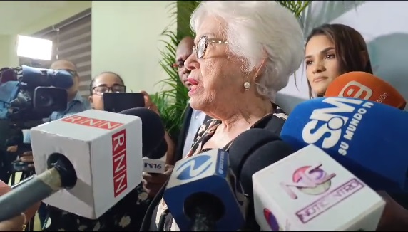 Ortiz Bosch dice Gobierno investiga denunciadas irregularidades en el CEA