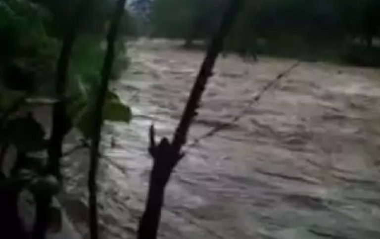 Tres personas se ahogan y dos están desaparecidas por crecida de río Fula en Bonao