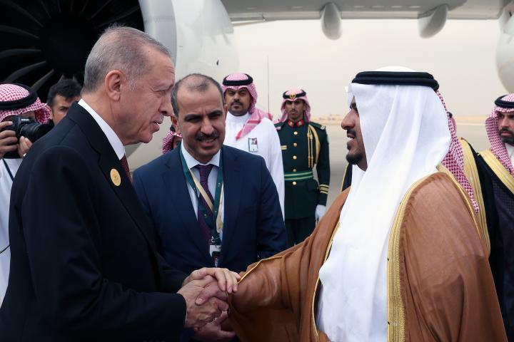 La cumbre árabe concluye con un comunicado contundente: «No habrá paz sin Estado Palestino»