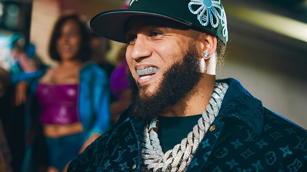 El Alfa se la canta a Don Míguelo: «Donde te enterraron llovió mucho y te saliste»