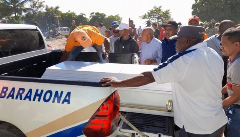 Recuperan cuerpos de hermanitas ahogadas en el Mar Caribe, en Barahona