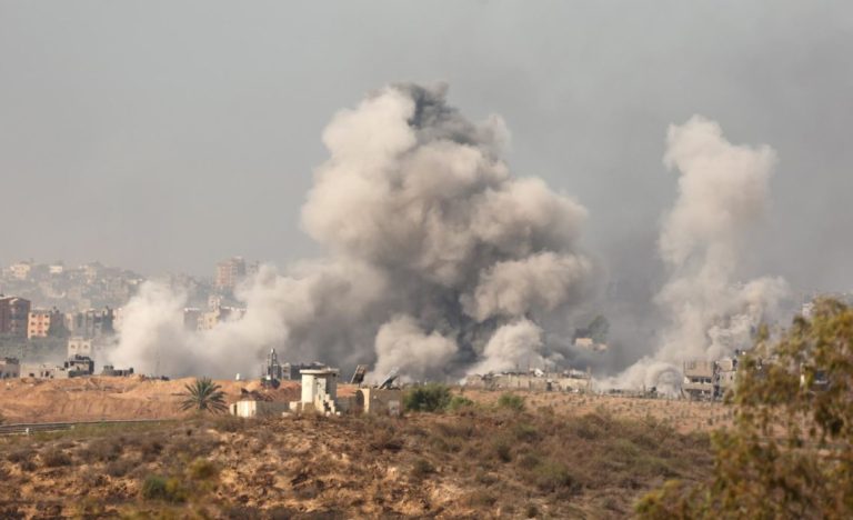 Los ataques de Israel causan 316 muertos en Gaza en un día; ayuda humanitaria se reduce