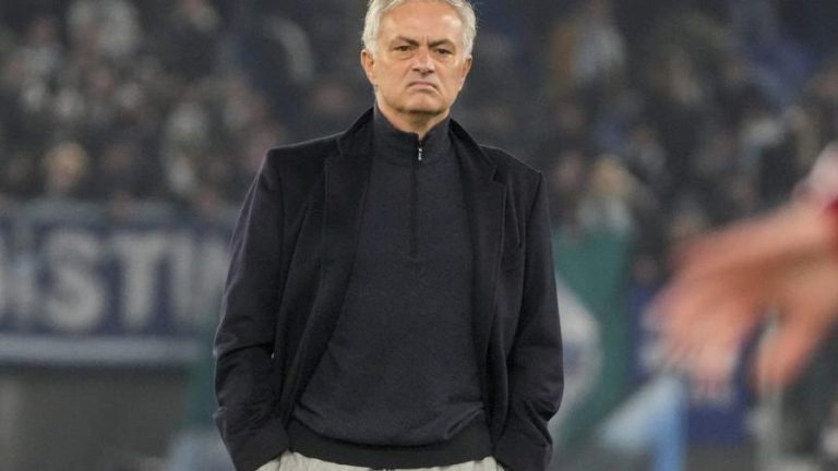 Roma anuncia la salida de José Mourinho del club «con efecto inmediato»