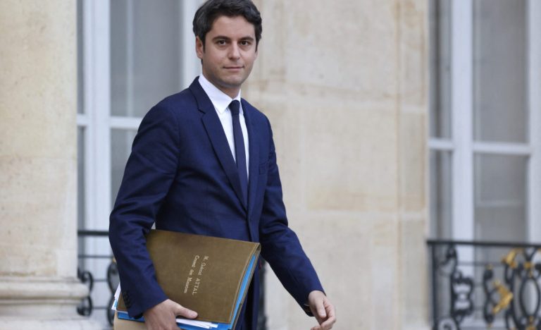 Francia designa el primer ministro más joven de la historia y abiertamente homosexual