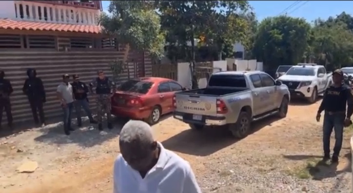 PN aclara visitó casa de padre de periodista en busca de alegado narcotraficante
