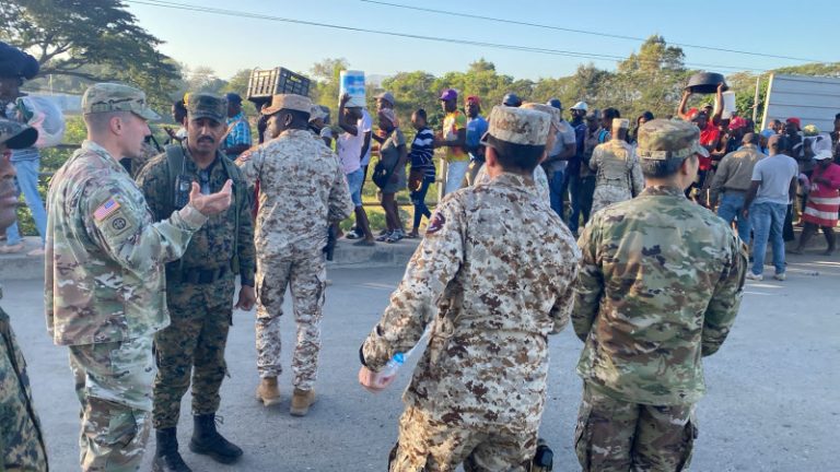 Militares de Estados Unidos recorren zona fronteriza por Dajabón